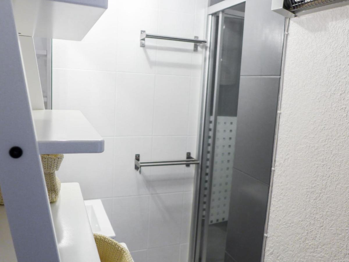 Holiday Home Hameau Des Tamarins-1 By Interhome เลอบาร์กาแรส ภายนอก รูปภาพ