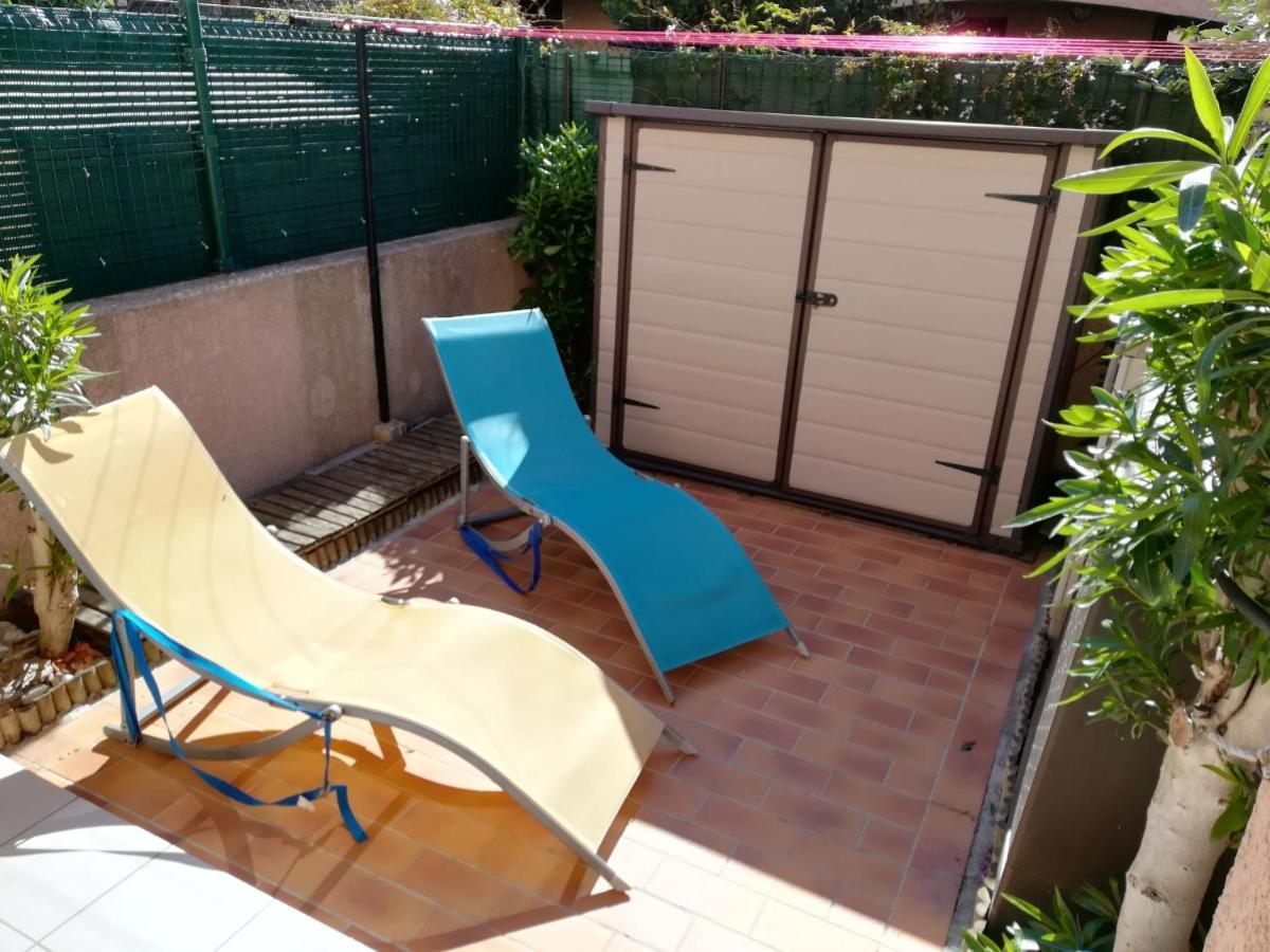 Holiday Home Hameau Des Tamarins-1 By Interhome เลอบาร์กาแรส ภายนอก รูปภาพ